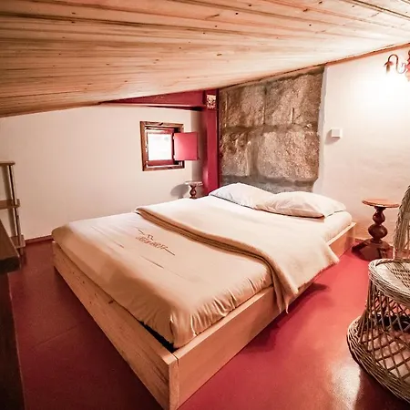 Casa Da Varzea - Serra Da Estrela Guest house 5*