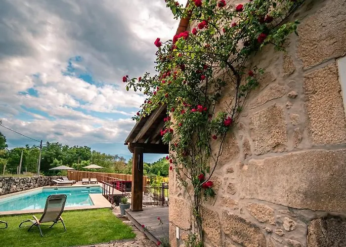 Casa Da Varzea - Serra Da Estrela Fornos de Algodres
